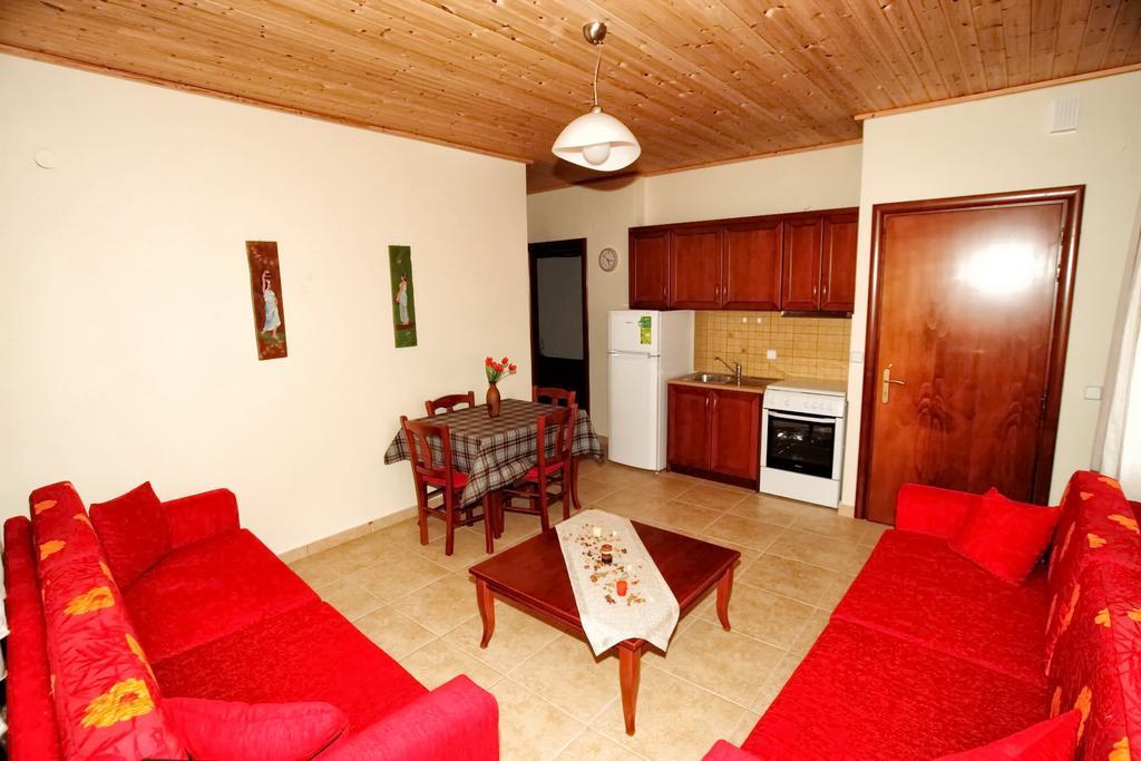 Apartment Traditional Tsikrikonis *